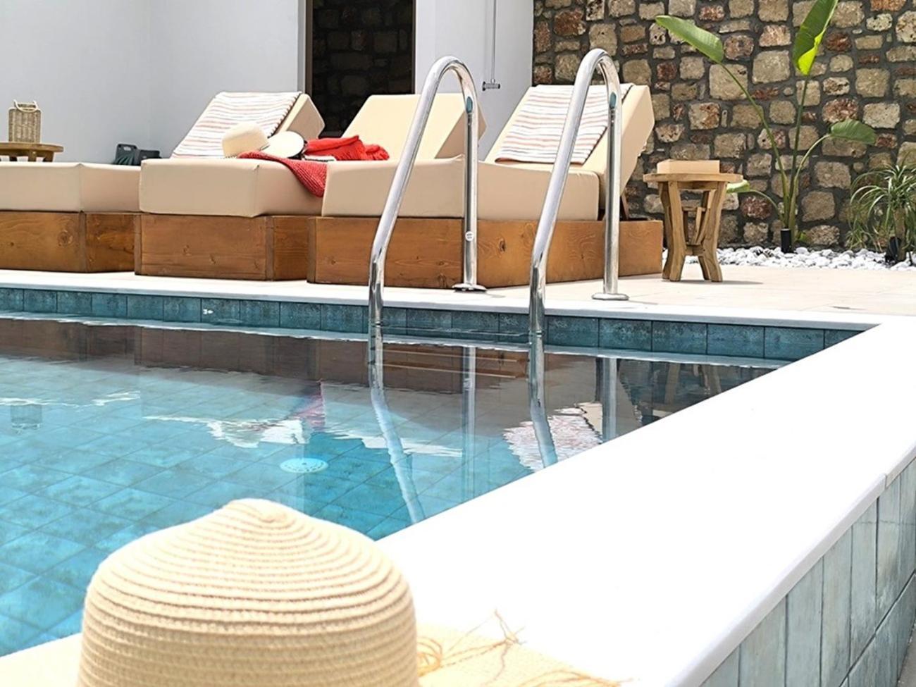 Valantina'S & Mannouel Lardos Luxury Villas ภายนอก รูปภาพ