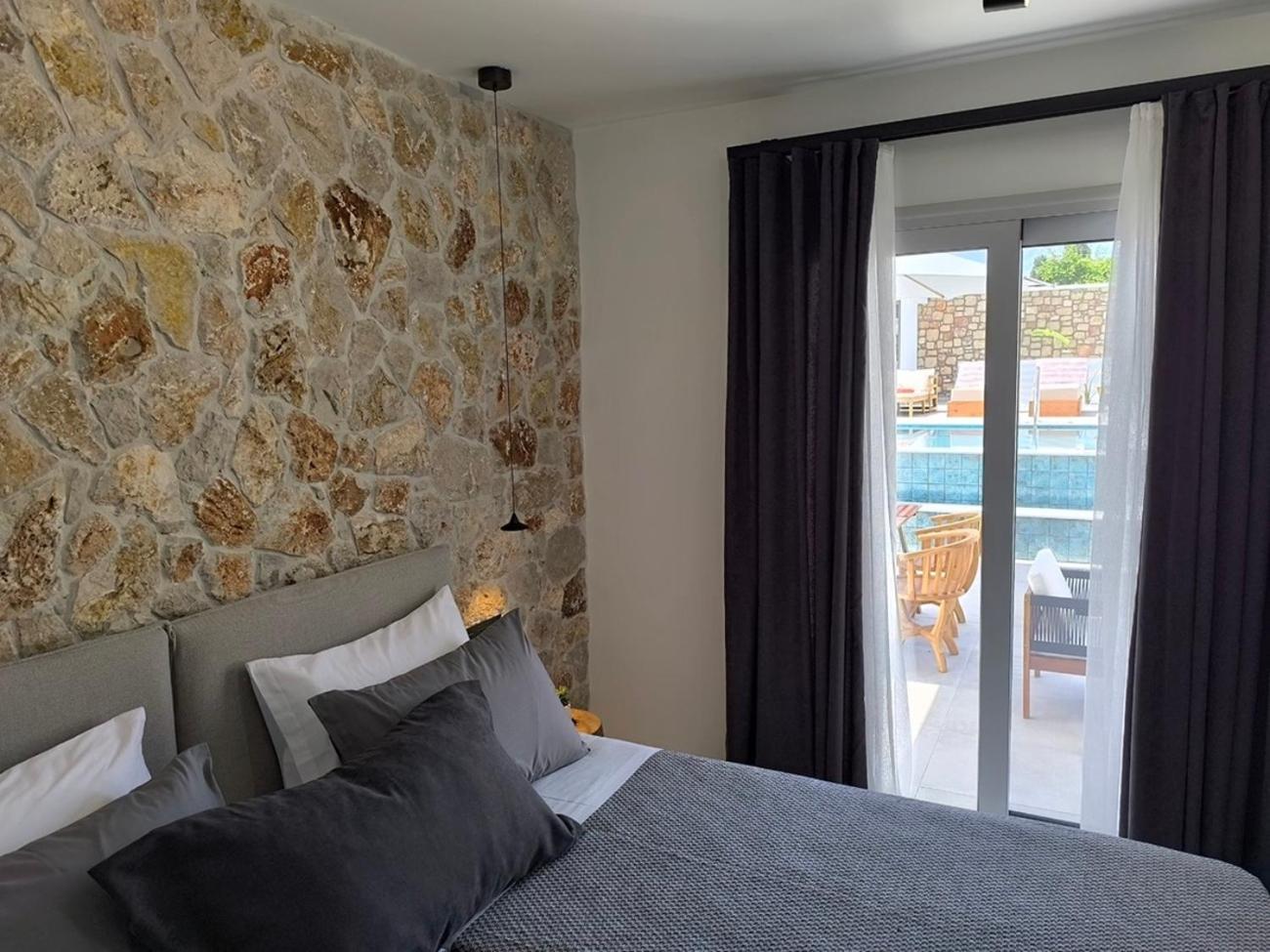 Valantina'S & Mannouel Lardos Luxury Villas ภายนอก รูปภาพ