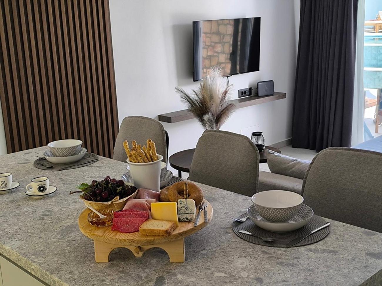 Valantina'S & Mannouel Lardos Luxury Villas ภายนอก รูปภาพ